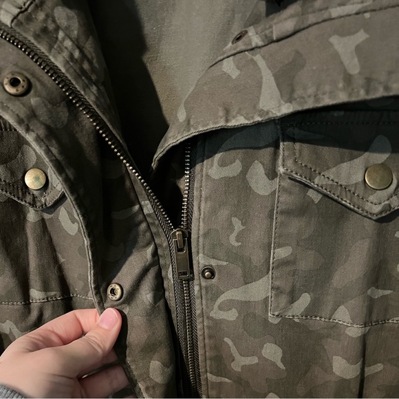 Kathleen Cargo Jacket Camo - Stitch Fix - Picture 4 of 6
